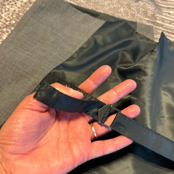 Gray Server Vest L - Picture 5 of 8